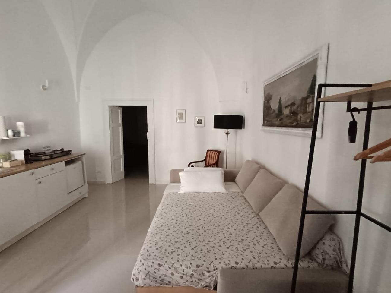 La Piazza San Giorgio Ionico Exterior foto