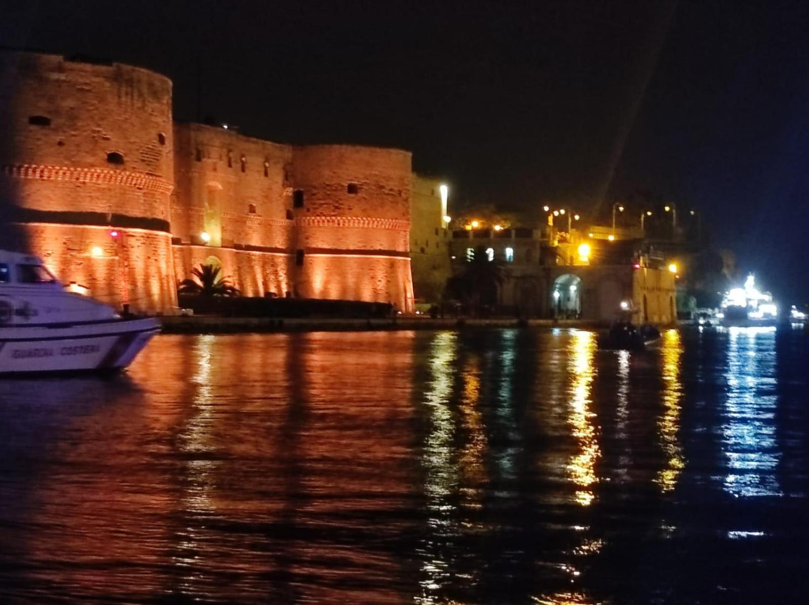 La Piazza San Giorgio Ionico Exterior foto
